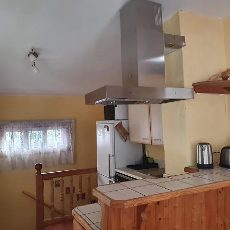 Mini-house With Garden In Nyaraló Jūrkalne